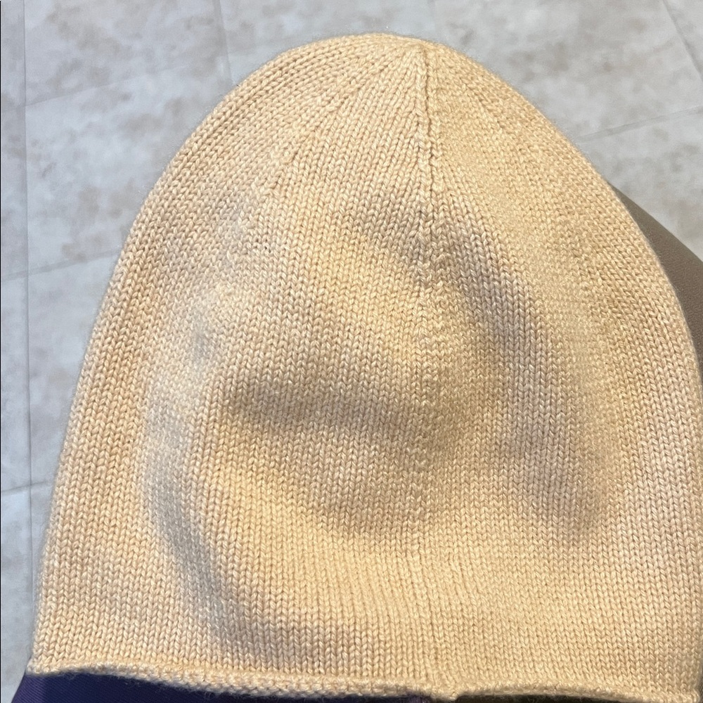 Toteme Cream Cashmere Beanie